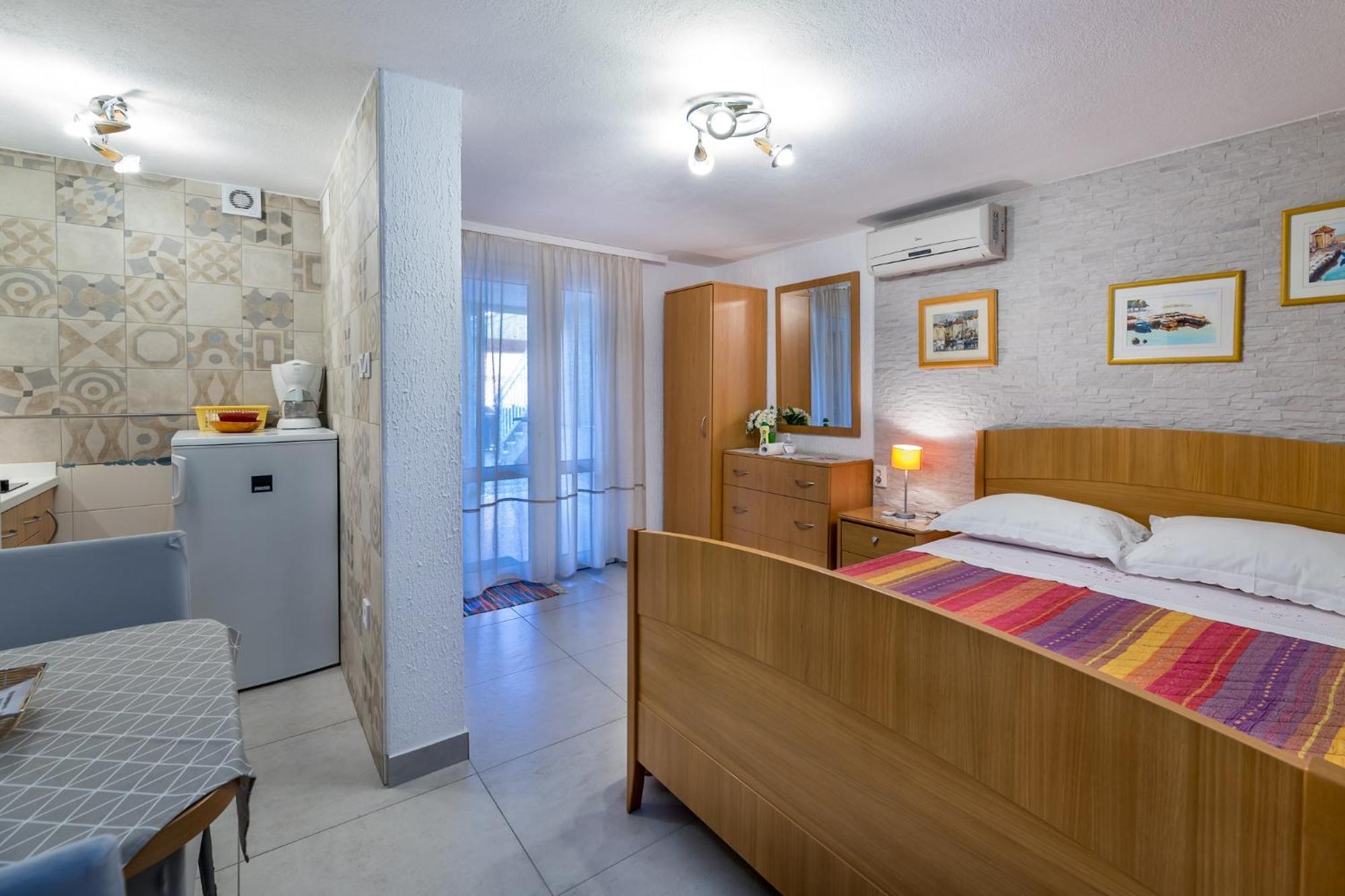 Apartments Nadica Baska  Exterior photo