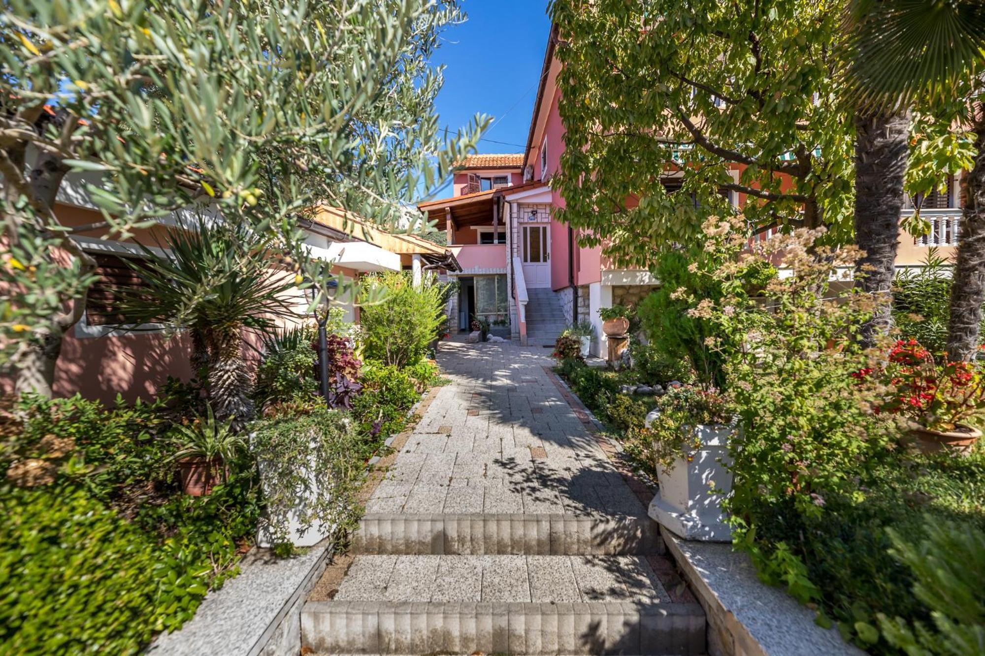 Apartments Nadica Baska  Exterior photo